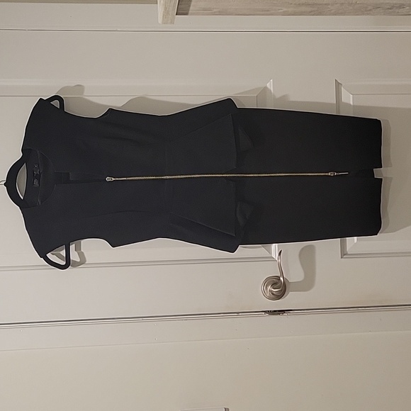 Ted Baker Peplum Black dress with front gold zipper detail - Picture 2 of 7